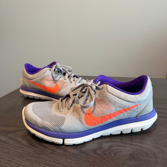 Nike Women's Flex Run 2015 Running Shoe Grey/Orange Size 6,5 - Picture 1 of 8